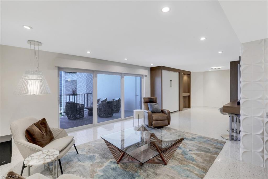 HORIZON HOUSE - Residential Lease