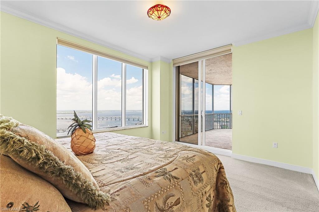 HIGH POINT PLACE - Residential