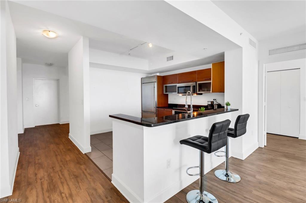 OASIS - Residential Lease