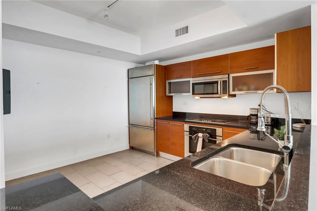 OASIS - Residential Lease