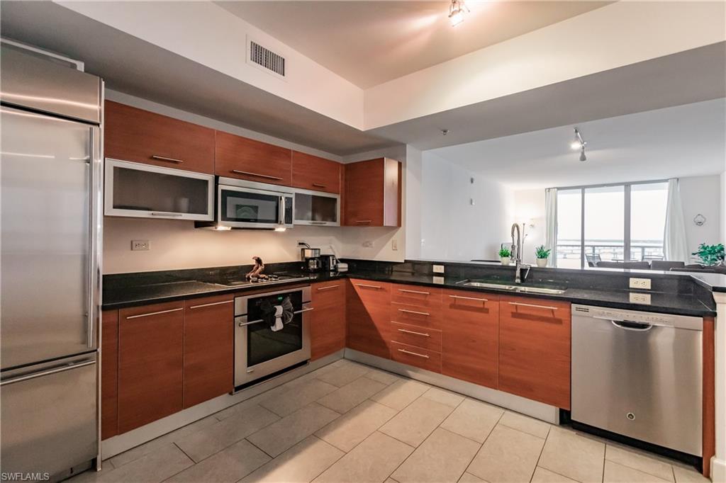 OASIS - Residential Lease