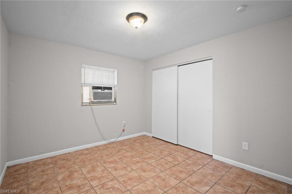 PINE MANOR - Residential Lease