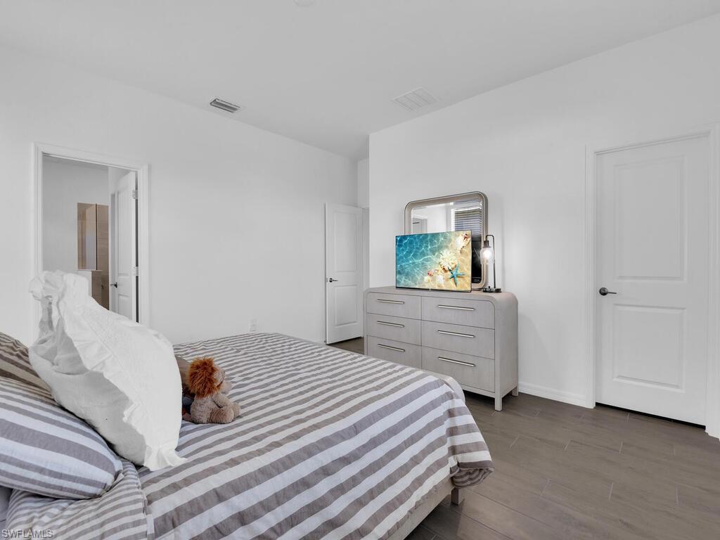 WILLOW AT PUNTA GORDA - Residential