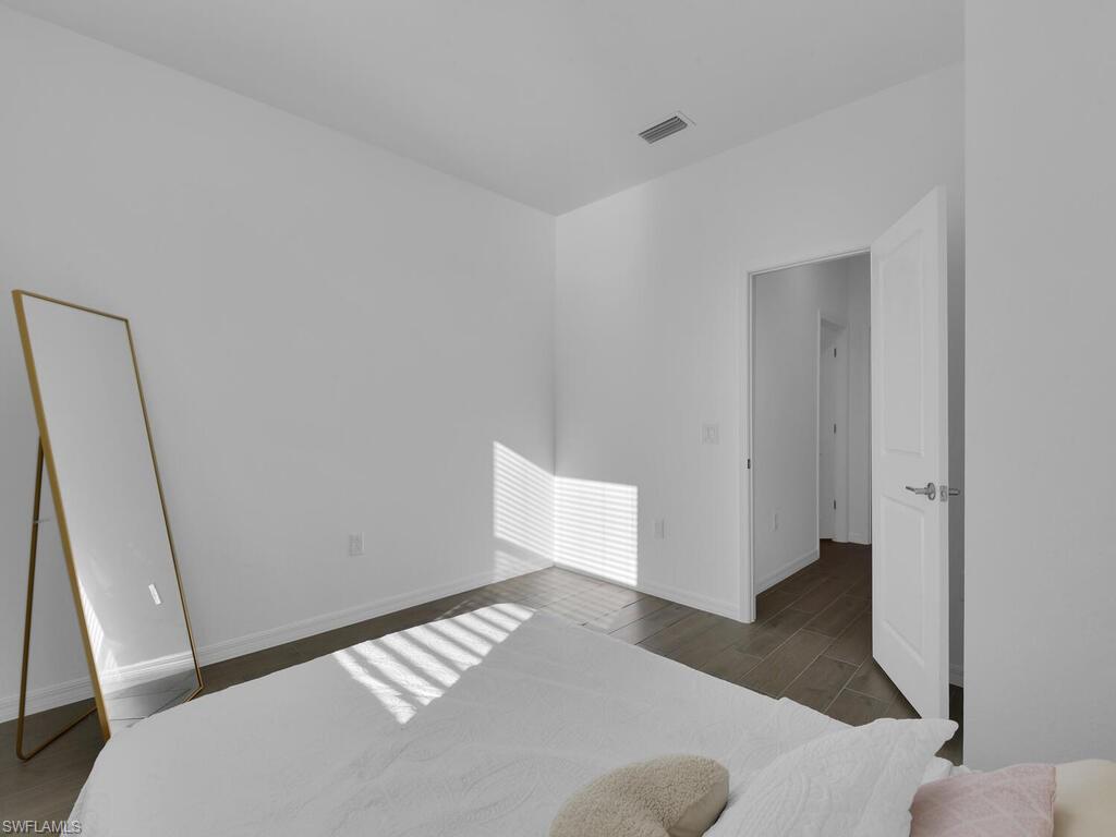 WILLOW AT PUNTA GORDA - Residential