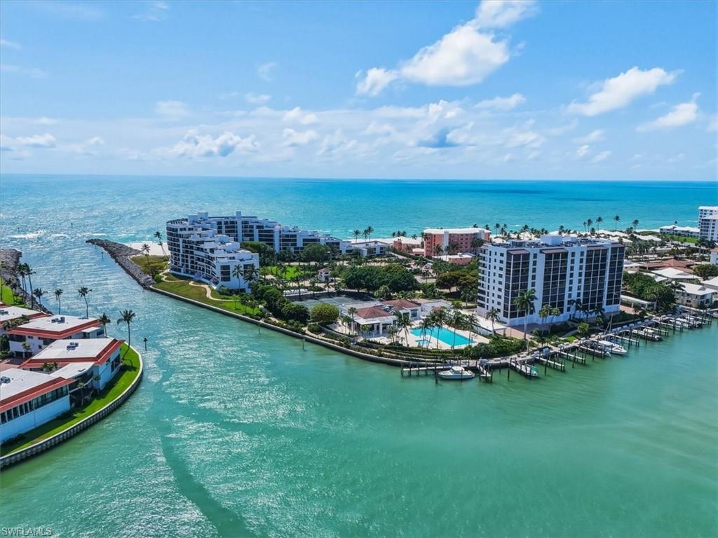 ADMIRALTY POINT - Residential