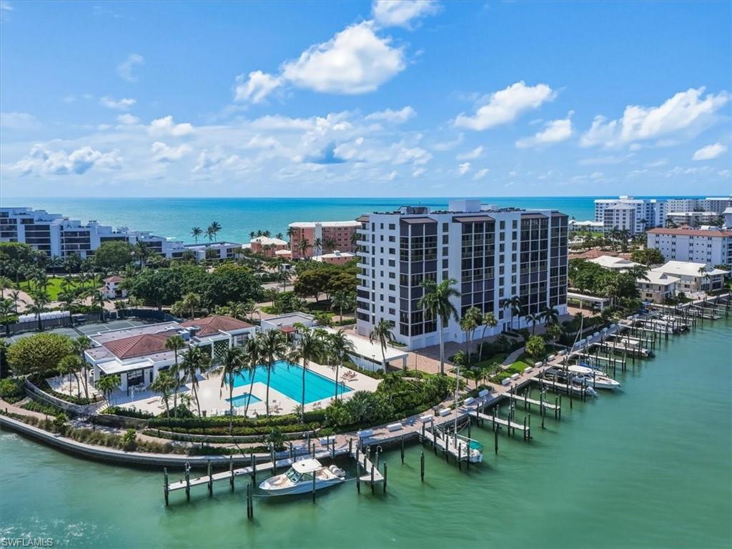 ADMIRALTY POINT - Residential