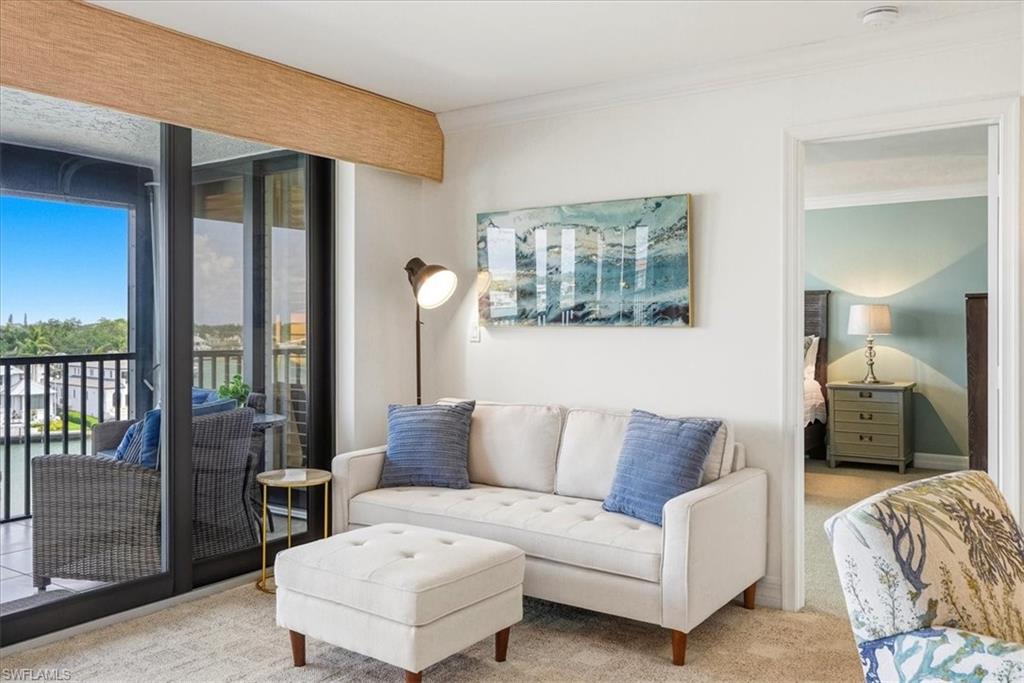 ADMIRALTY POINT - Residential