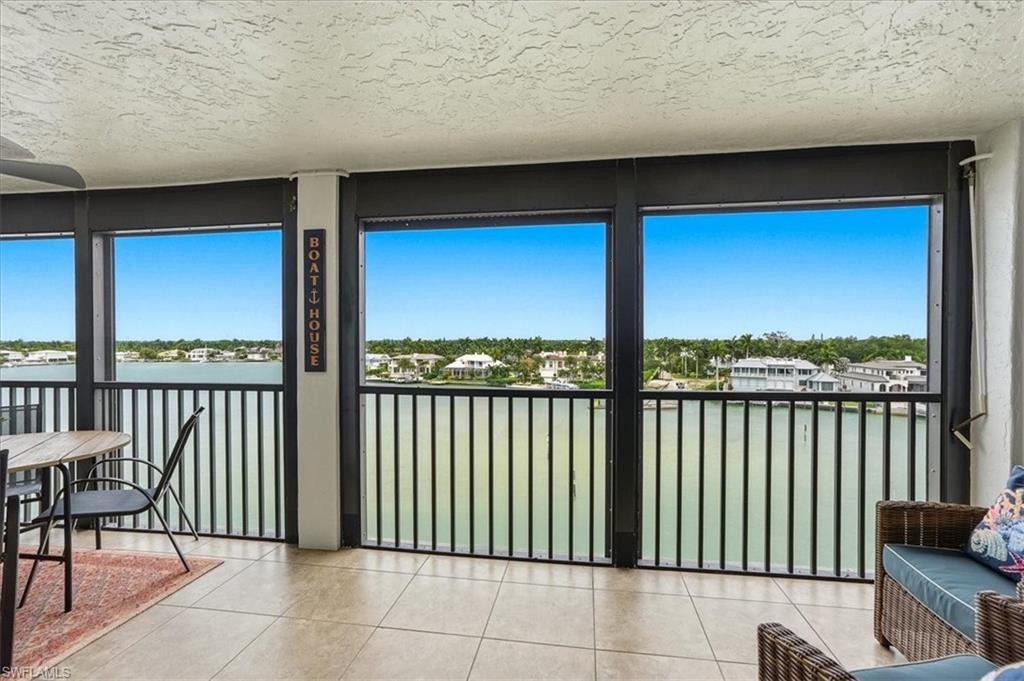 ADMIRALTY POINT - Residential
