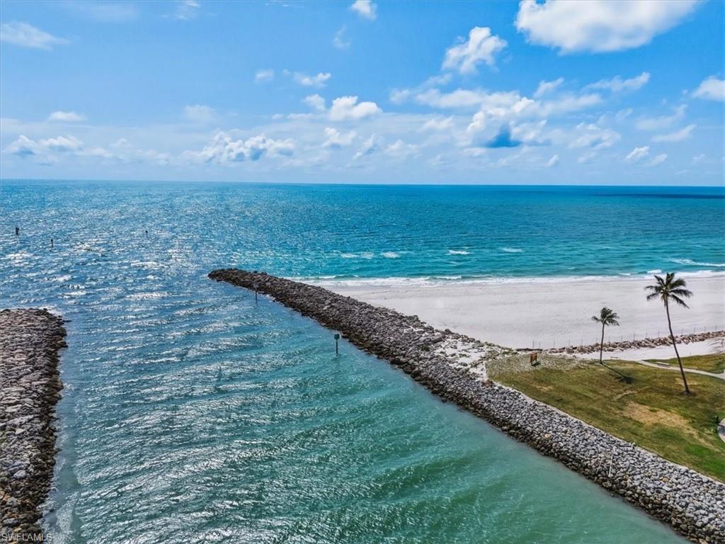 ADMIRALTY POINT - Residential