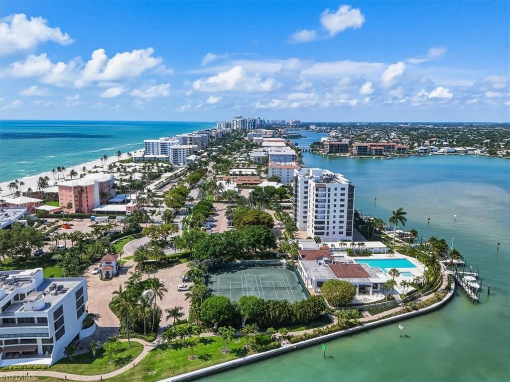 ADMIRALTY POINT - Residential