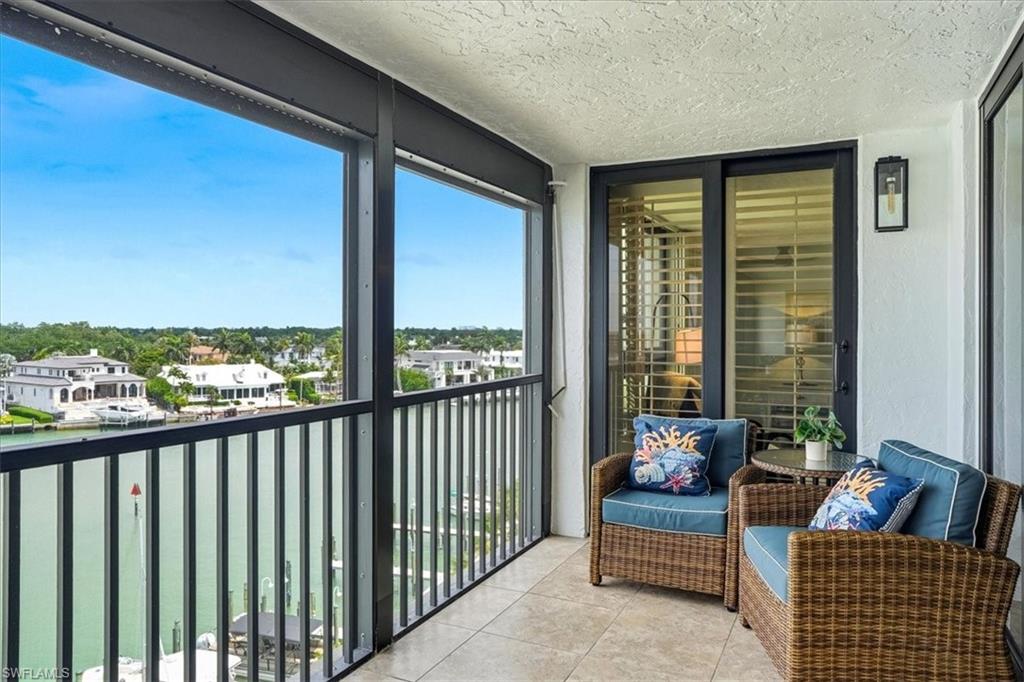 ADMIRALTY POINT - Residential