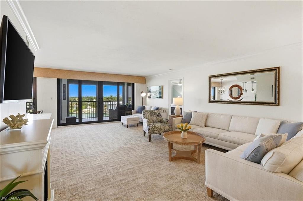 ADMIRALTY POINT - Residential