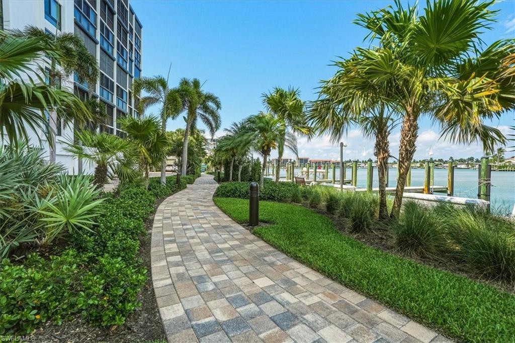 ADMIRALTY POINT - Residential