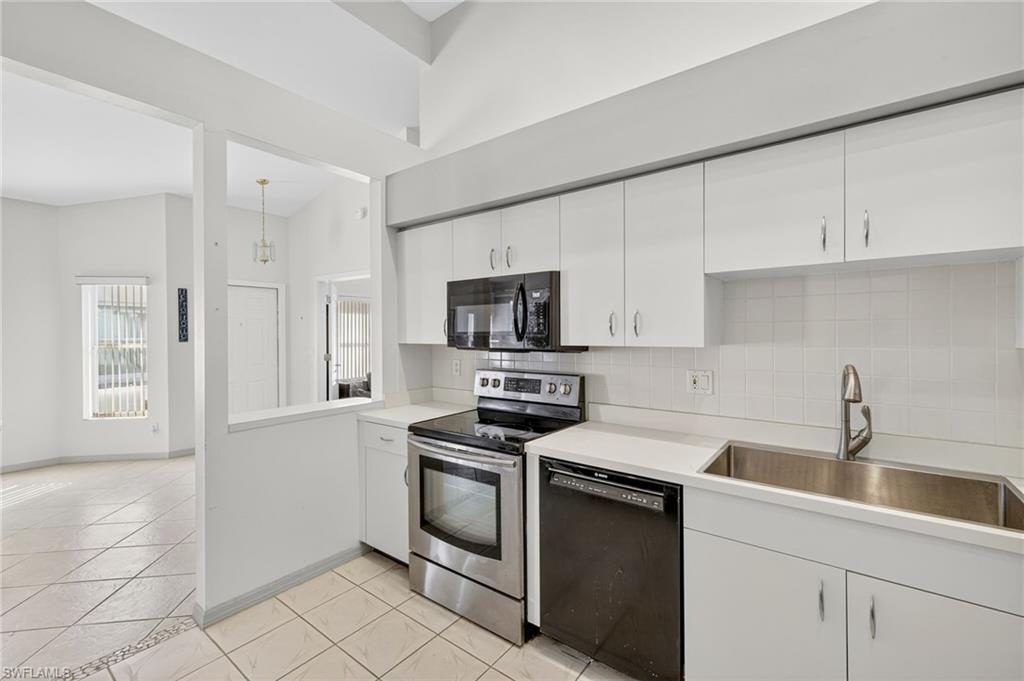 VILLAGES AT COUNTRY CREEK - Residential