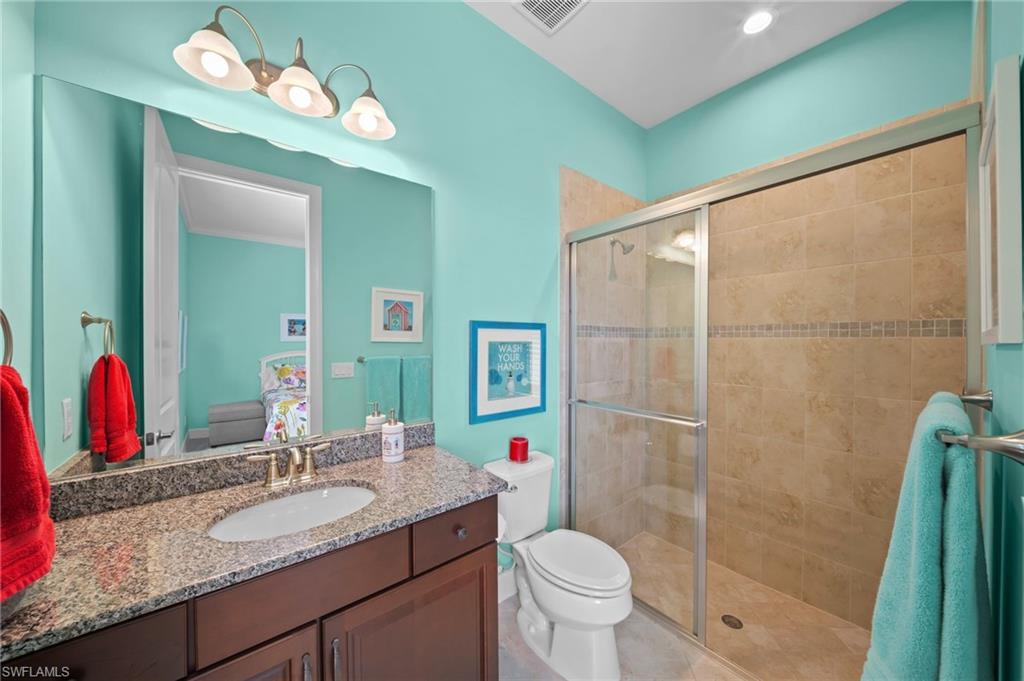 ESPLANADE - Residential