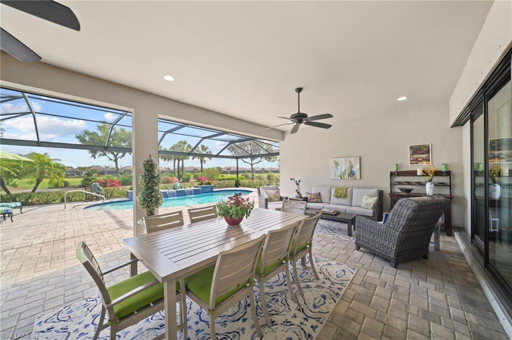 ESPLANADE - Residential