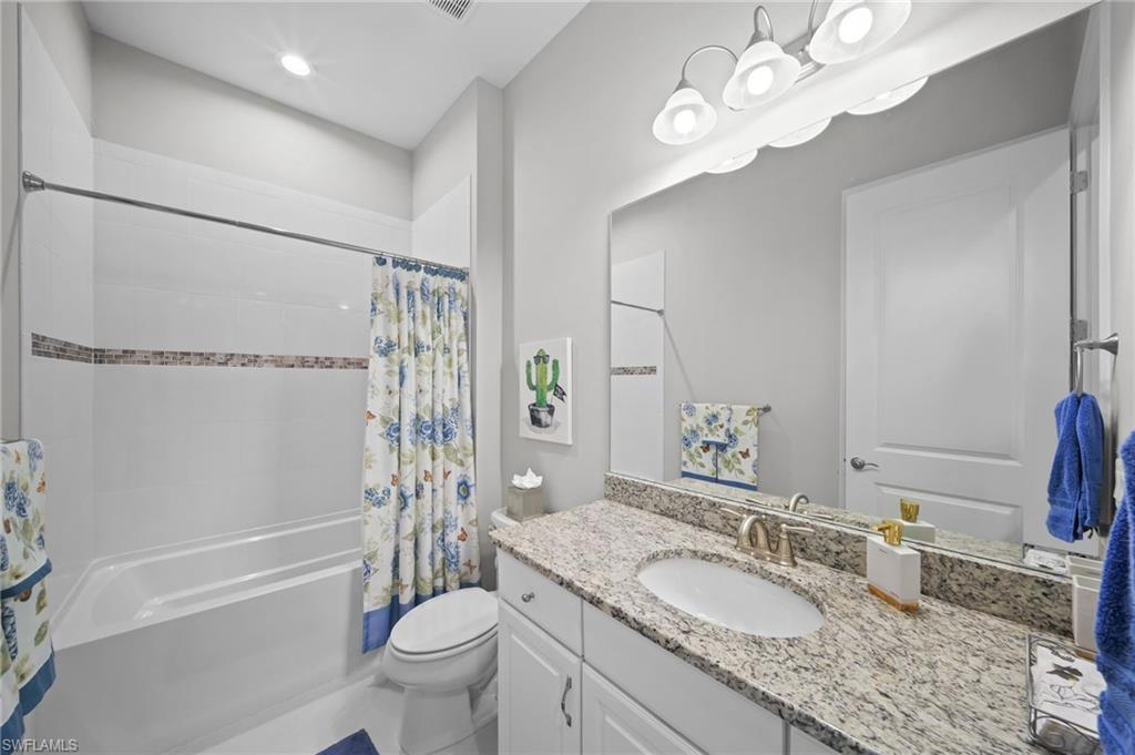 ESPLANADE - Residential