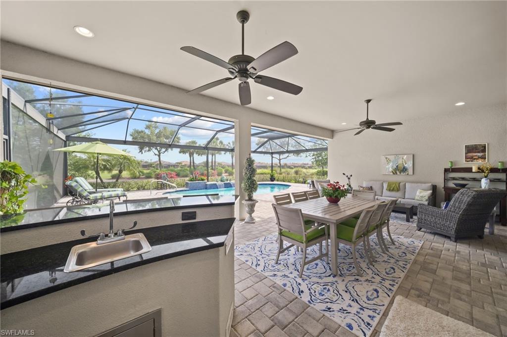 ESPLANADE - Residential