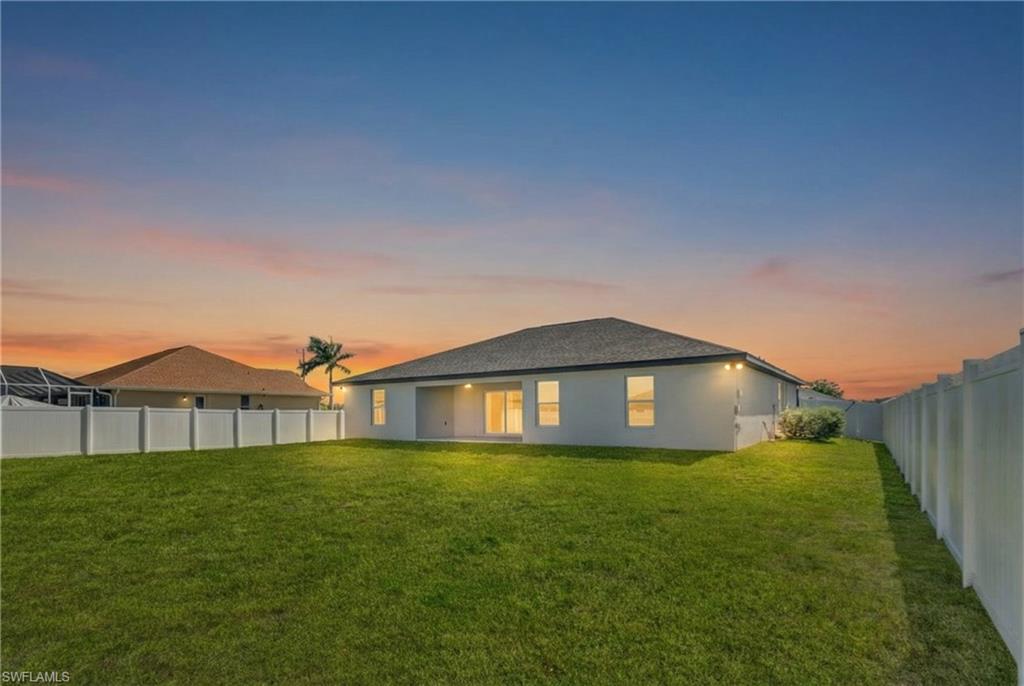 CAPE CORAL - Residential