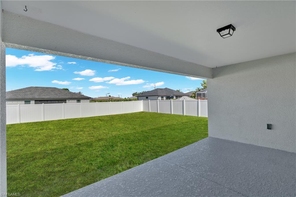 CAPE CORAL - Residential