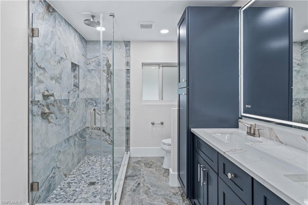 SIESTA ISLES - Residential