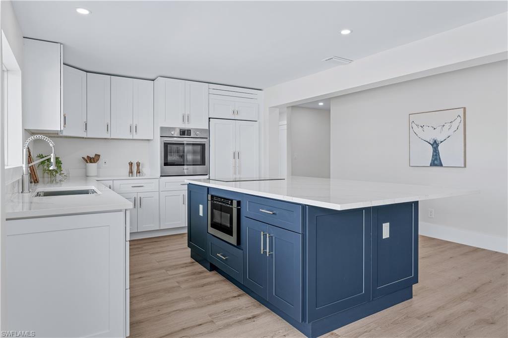 SIESTA ISLES - Residential