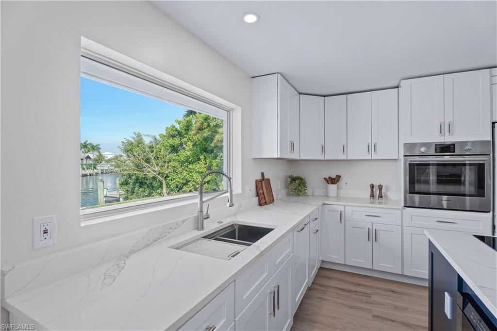 SIESTA ISLES - Residential