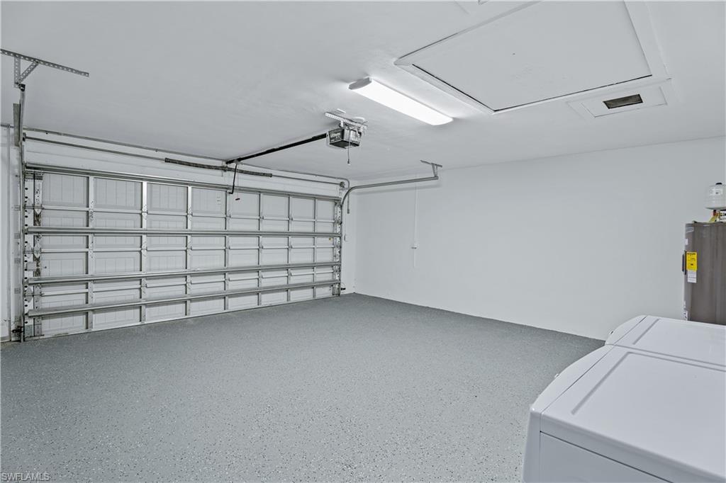 SIESTA ISLES - Residential