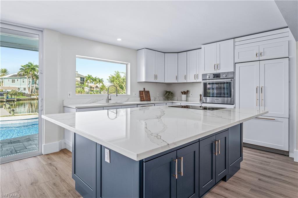 SIESTA ISLES - Residential