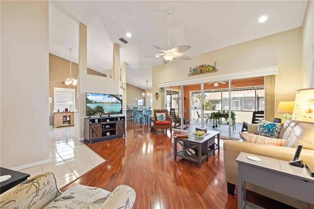 SABAL SPRINGS GOLF AND RACQUET CLUB - Residential