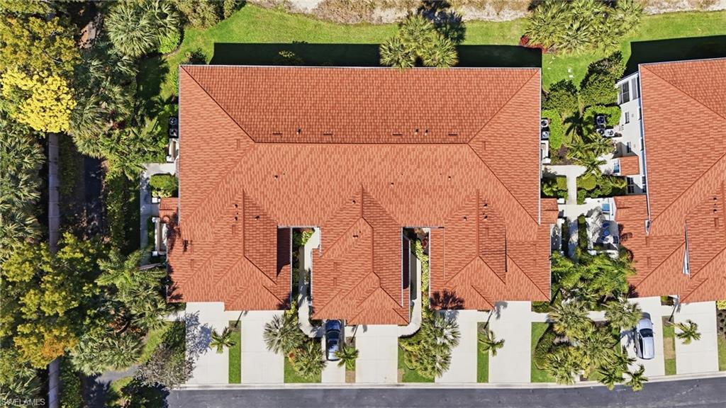 LIGHTHOUSE BAY - Residential