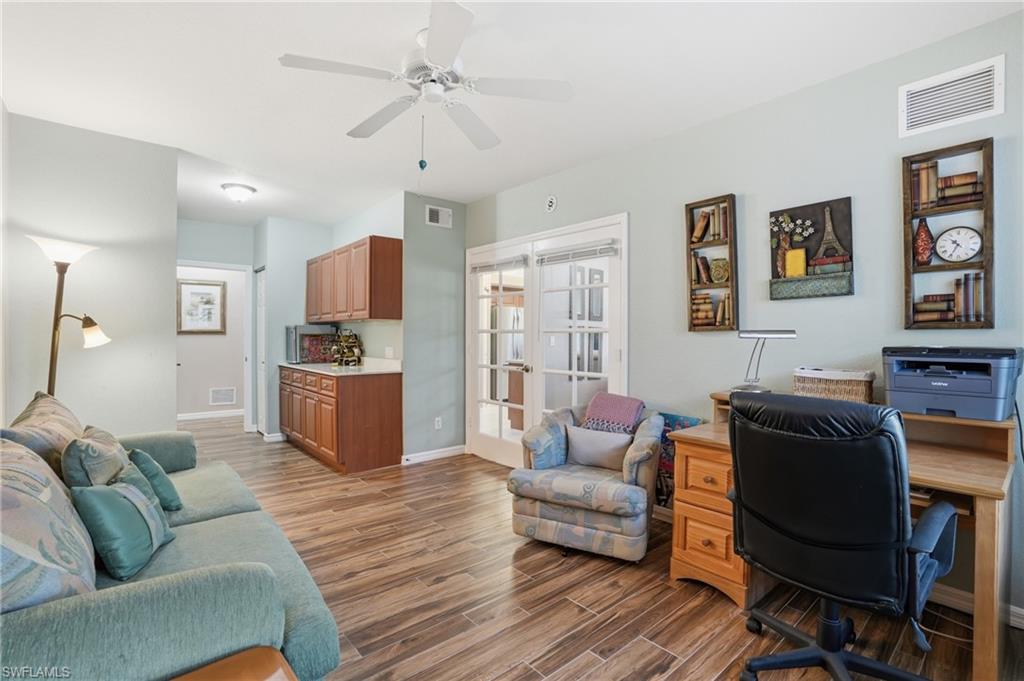 LIGHTHOUSE BAY - Residential