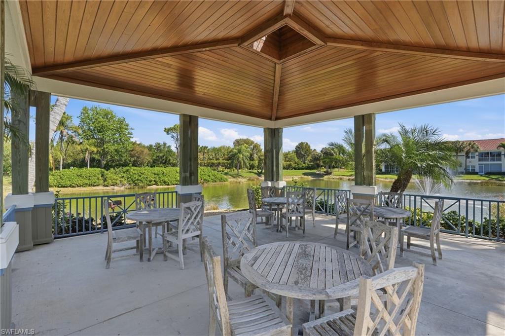 LIGHTHOUSE BAY - Residential