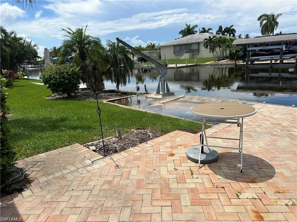 FAIRVIEW ISLES - Residential