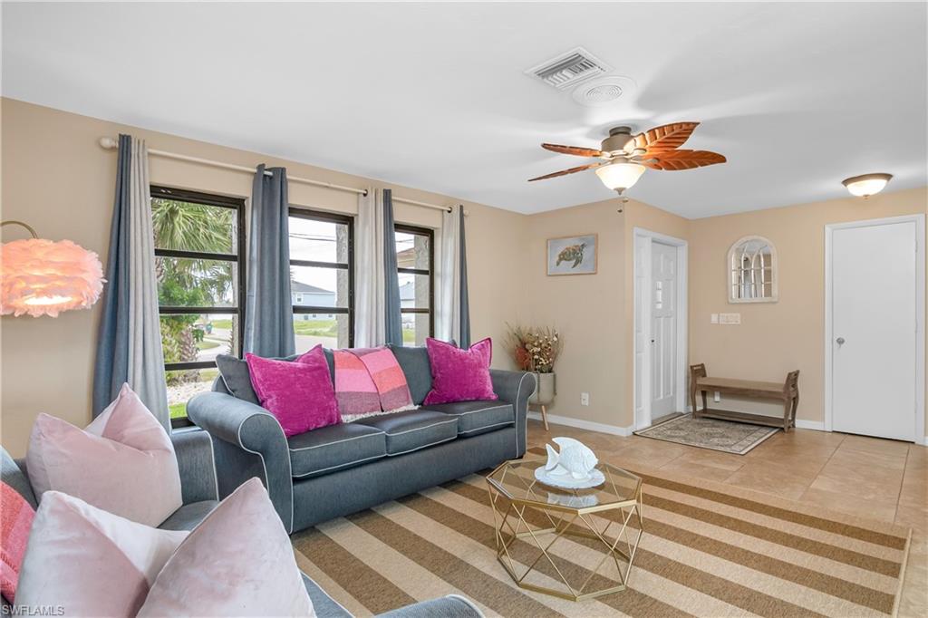 CAPE CORAL - Residential Lease