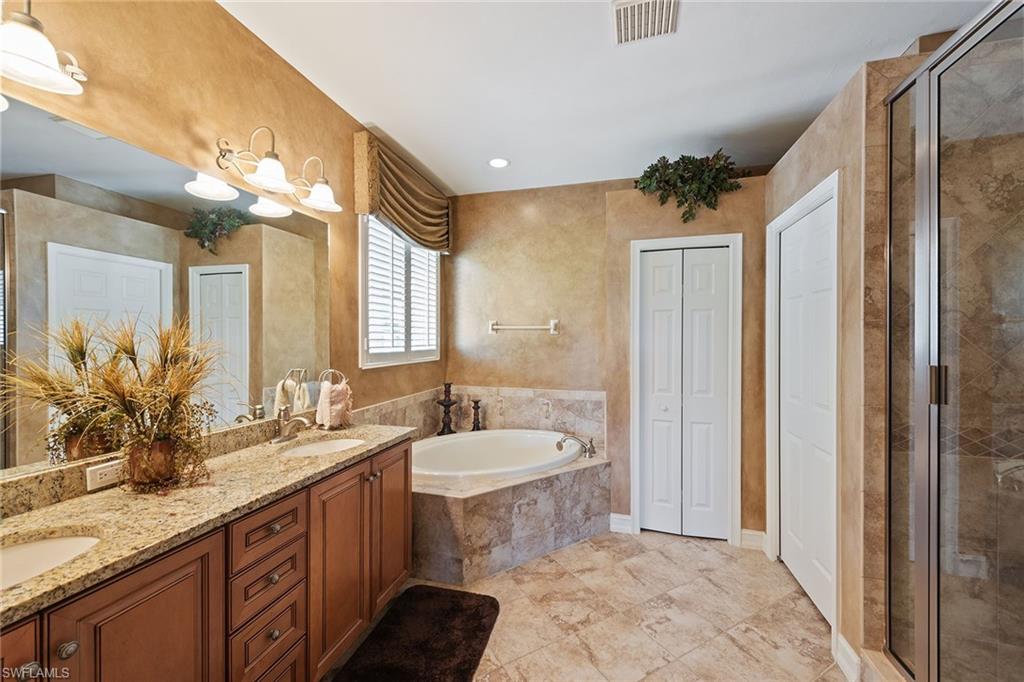 TRIANA - Residential