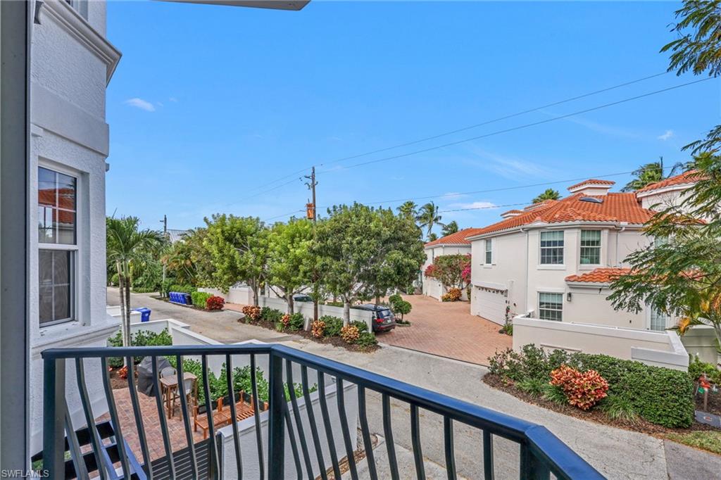 LANTANA - Residential