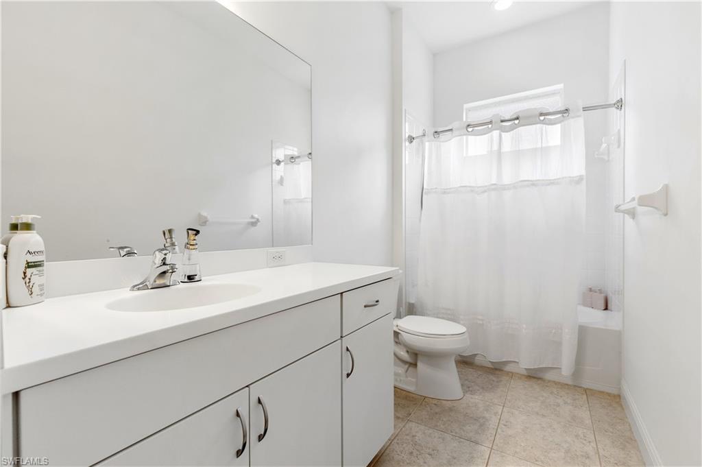 ESTERO PLACE - Residential