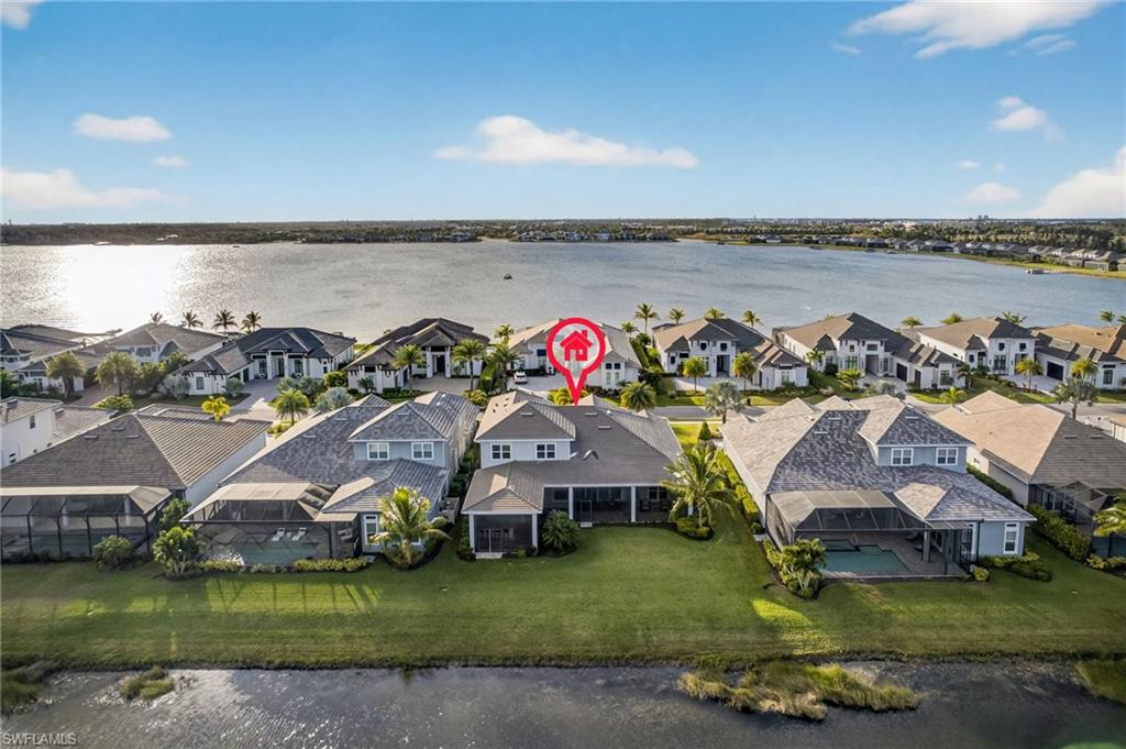 ESPLANADE LAKE CLUB - Residential