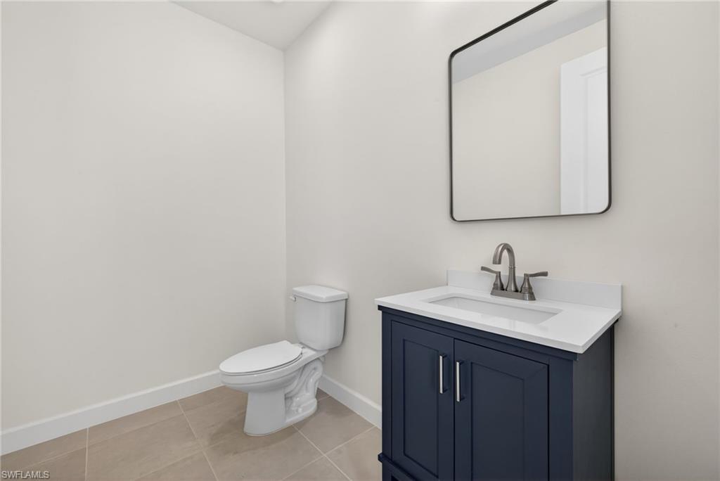 ESPLANADE LAKE CLUB - Residential