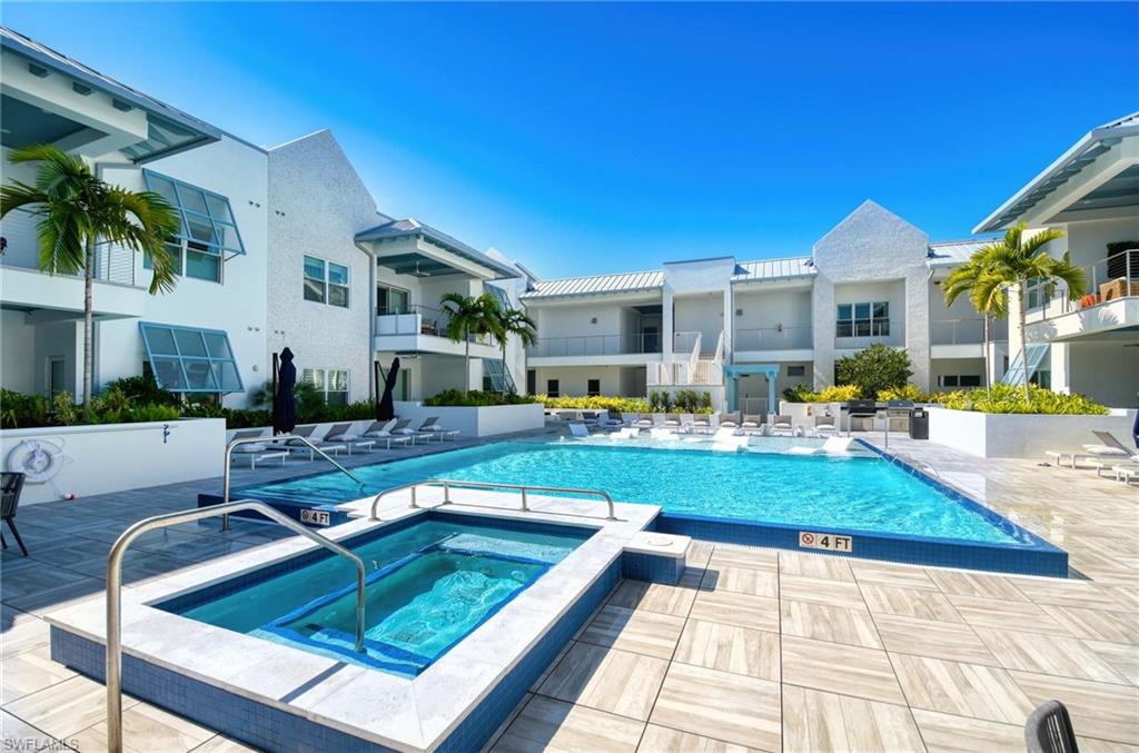 OLDE NAPLES - Residential