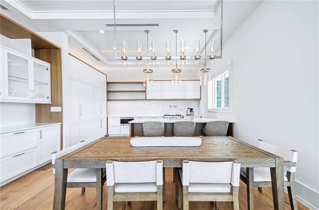 OLDE NAPLES - Residential