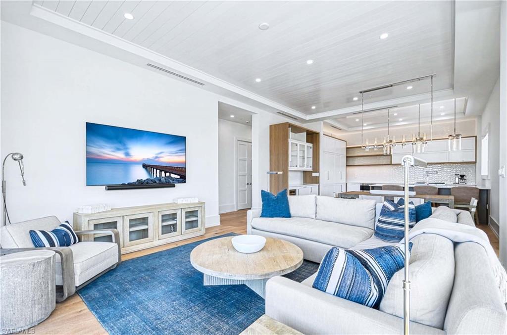 OLDE NAPLES - Residential