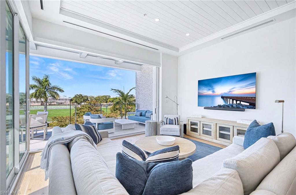 OLDE NAPLES - Residential