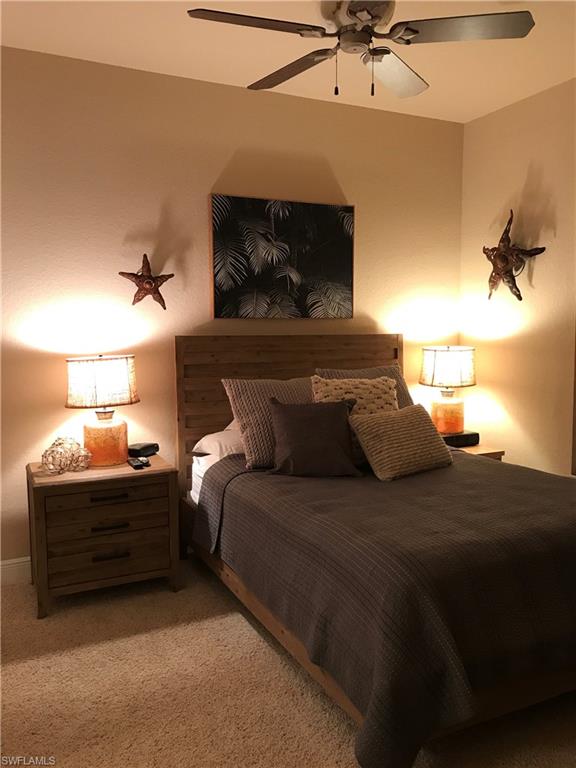 PARADISE POINT - Residential