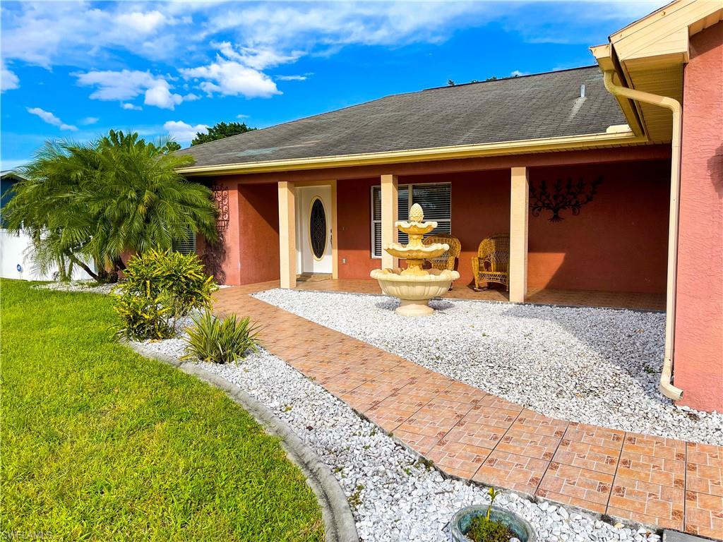 CAPE CORAL - Residential