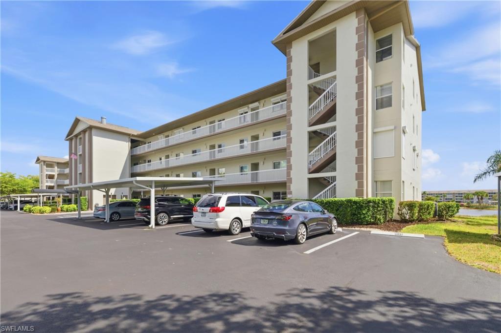 GOLFVIEW GOLF & RACQUET CLUB - Residential