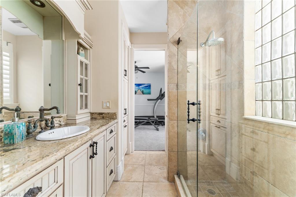 HERMITAGE - Residential