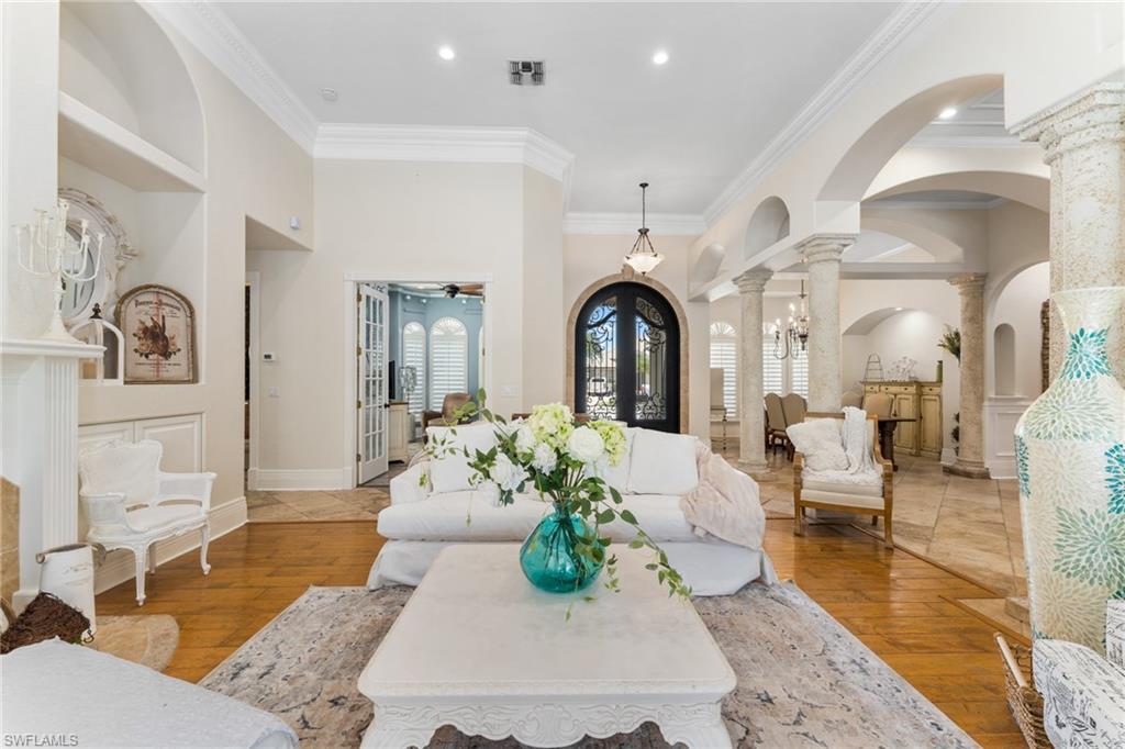 HERMITAGE - Residential