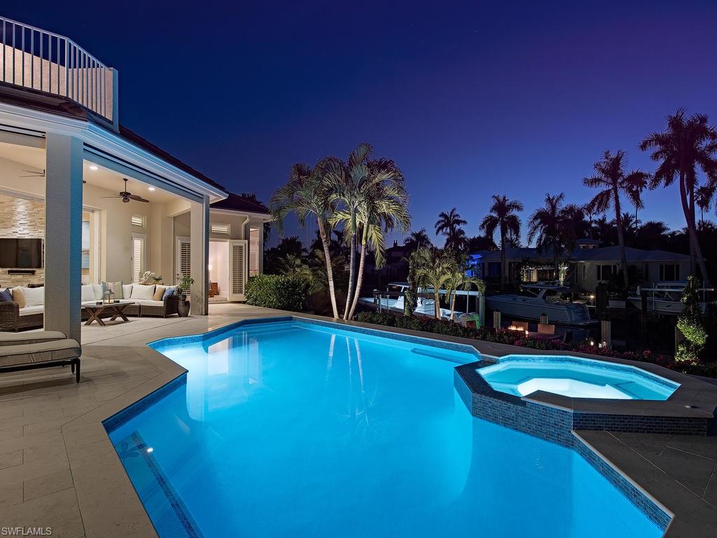 ROYAL HARBOR - Residential